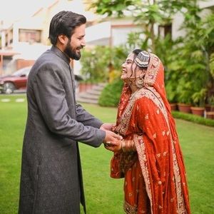 Meet your Posher, Jayesha b